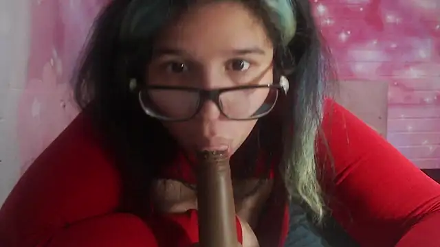 Snapshot of selenablairx chatting on 5, 2, 2025 selenablairx online show from 5, 2, 2025