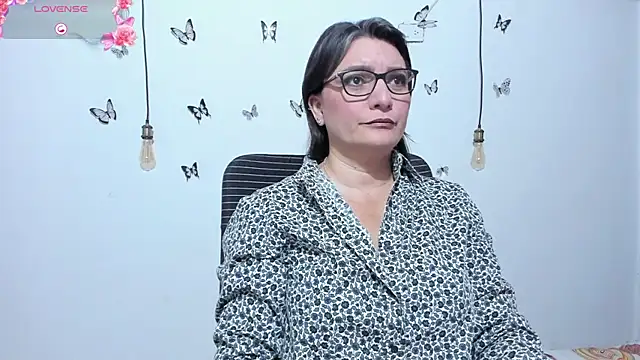 Snapshot of Amie_Adams82_ chatting on 28, 4, 2026 Amie Adams82 online show from 28, 4, 2026