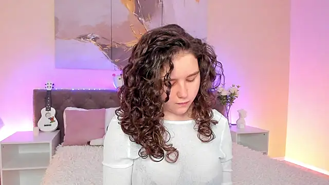 Ariella Sol online show from 18, 12, 2024