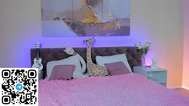 Ariella Sol online show from 15, 1, 2025