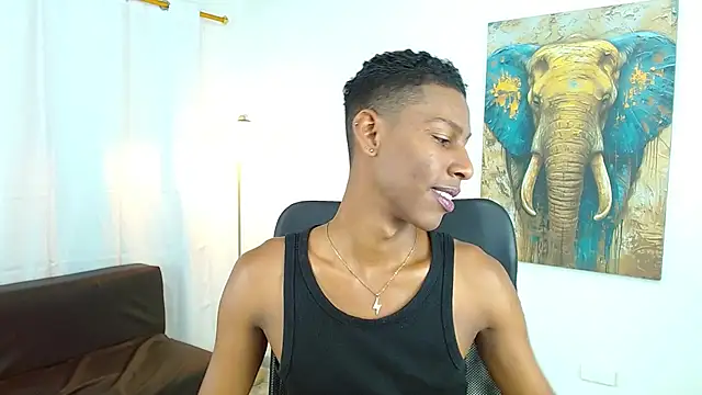 maiki18  online show from 25, 11, 2025