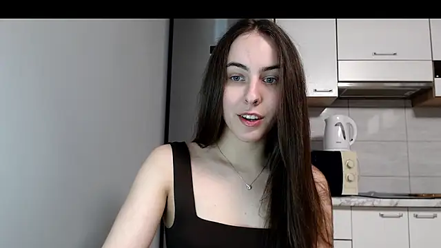 Snapshot of SierraSky_ chatting on 23, 4, 2026 SierraSky online show from 23, 4, 2026