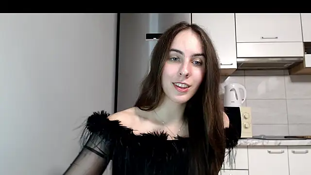 Snapshot of SierraSky_ chatting on 9, 5, 2026 SierraSky online show from 9, 5, 2026
