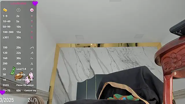 Victtoria Parker online show from 24, 10, 2025