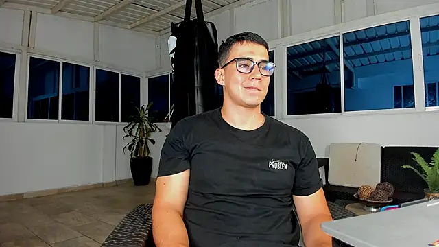 owengray2n online show from 23, 12, 2024