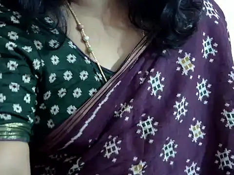 Snapshot of Vennela-1-Telugu chatting on 28, 10, 2025 Vennela-1-Telugu online show from 28, 10, 2025