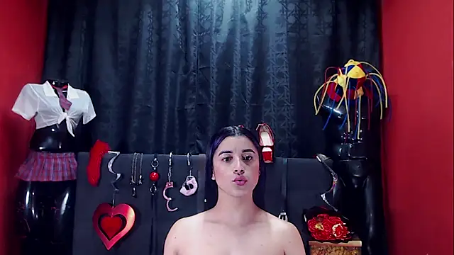 Hannamariana online show from 4, 3, 2025