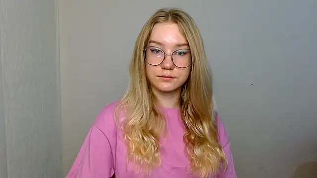 cindi hot online show from 28, 11, 2025