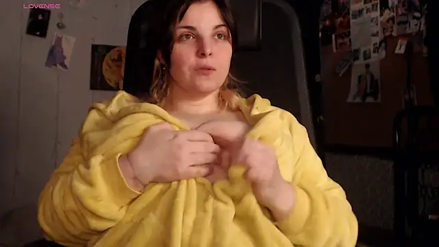 Saya sweet online show from 12, 2, 2026