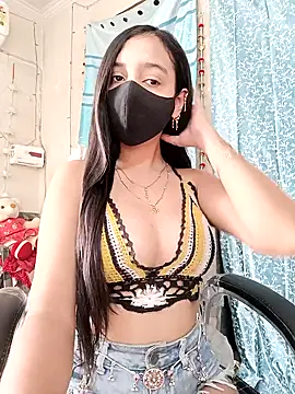 Snapshot of Parinaaz18 chatting on 1, 2, 2025 Parinaaz18 online show from 1, 2, 2025