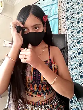 Snapshot of Parinaaz18 chatting on 11, 9, 2025 Parinaaz18 online show from 11, 9, 2025