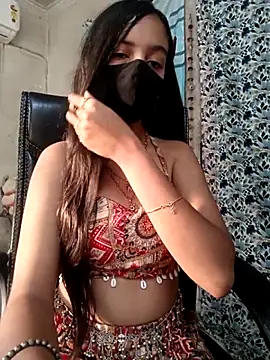 Snapshot of Parinaaz18 chatting on 11, 10, 2025 Parinaaz18 online show from 11, 10, 2025