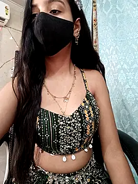 Snapshot of Parinaaz18 chatting on 20, 10, 2025 Parinaaz18 online show from 20, 10, 2025