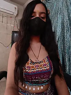 Snapshot of Parinaaz18 chatting on 15, 6, 2026 Parinaaz18 online show from 15, 6, 2026