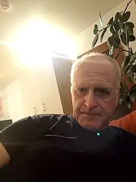 Milkasahne64 online show from 13, 11, 2025