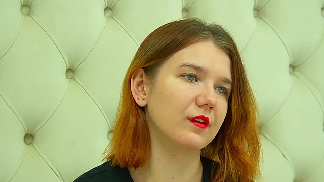 LessySmith online show from 9, 11, 2025