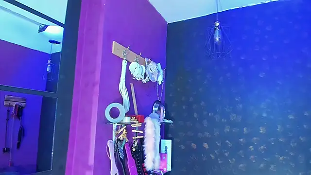 Snapshot of Alexa_Slave chatting on 10, 9, 2025 Alexa Slave online show from 10, 9, 2025