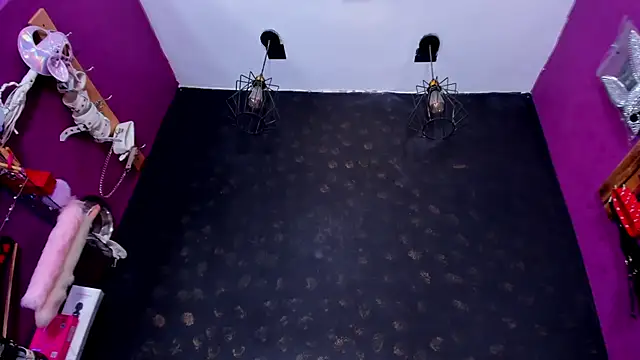 Snapshot of Alexa_Slave chatting on 30, 9, 2025 Alexa Slave online show from 30, 9, 2025