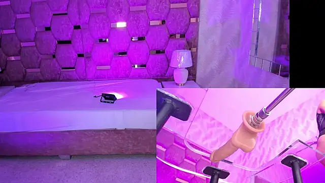 Snapshot of Trianna__ chatting on 14, 11, 2025 Trianna online show from 14, 11, 2025