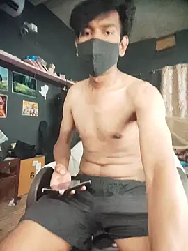 Snapshot of richardjames95 chatting on 23, 4, 2026 richardjames95 online show from 23, 4, 2026