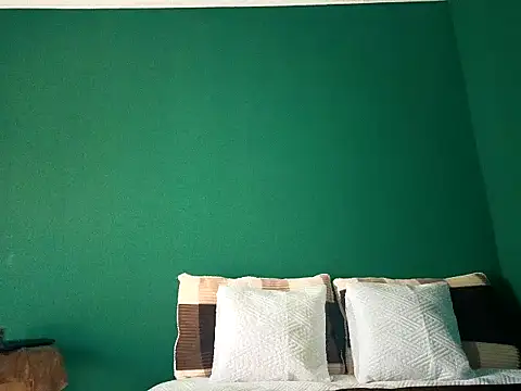 Snapshot of GiantBootyMilf chatting on 24, 2, 2025 GiantBootyMilf online show from 24, 2, 2025