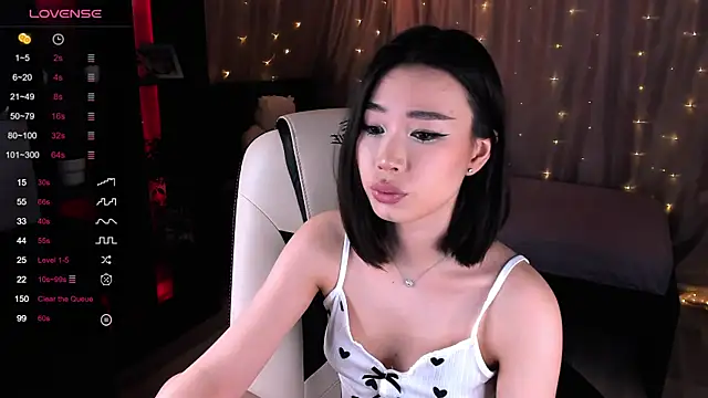 sensualily online show from 5, 2, 2025