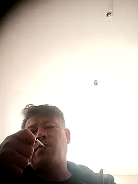 Snapshot of chatting on 26, 4, 2026 online show from 26, 4, 2026