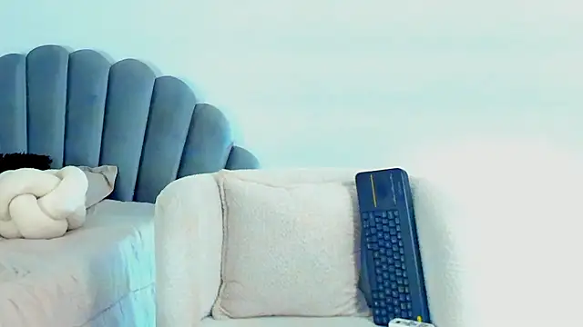 Snapshot of Paulina_Monroy chatting on 25, 3, 2026 Paulina Monroy online show from 25, 3, 2026