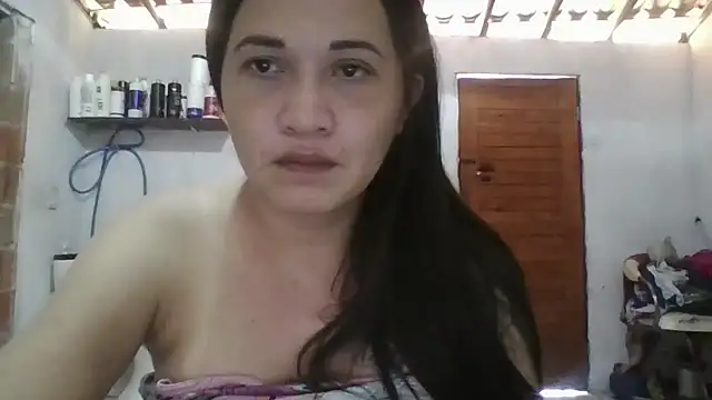 Snapshot of iaradias chatting on 23, 4, 2026 iaradias online show from 23, 4, 2026