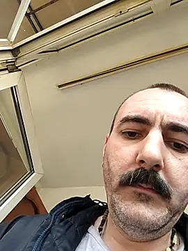 Maryo0001 online show from 21, 11, 2025