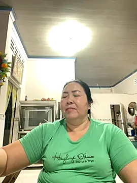 Snapshot of NDith chatting on 22, 10, 2025 NDith online show from 22, 10, 2025