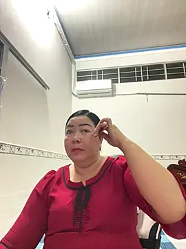 Snapshot of NDith chatting on 22, 10, 2025 NDith online show from 22, 10, 2025