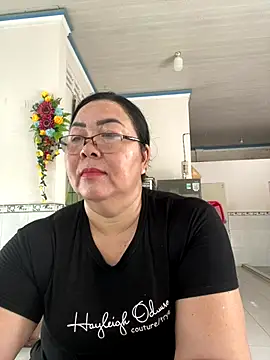 Snapshot of NDith chatting on 29, 10, 2025 NDith online show from 29, 10, 2025