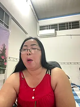 Snapshot of NDith chatting on 29, 10, 2025 NDith online show from 29, 10, 2025