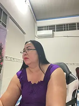 Snapshot of NDith chatting on 15, 12, 2025 NDith online show from 15, 12, 2025