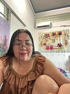 Snapshot of NDith chatting on 26, 4, 2026 NDith online show from 26, 4, 2026