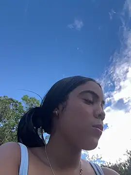 Snapshot of NAUGHTY_LITTLE_18 chatting on 23, 4, 2026 NAUGHTY LITTLE 18 online show from 23, 4, 2026