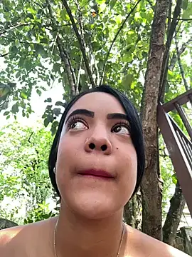 Snapshot of NAUGHTY_LITTLE_18 chatting on 25, 4, 2026 NAUGHTY LITTLE 18 online show from 25, 4, 2026