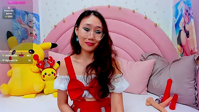 Nao  Chan  online show from 27, 12, 2024