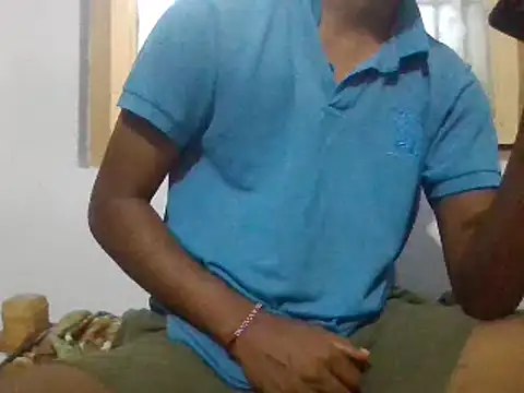 Snapshot of TeluguModda99 chatting on 5, 1, 2025 TeluguModda99 online show from 5, 1, 2025