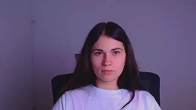 Snapshot of Loon_Amore chatting on 2, 12, 2024 Loon Amore online show from 2, 12, 2024