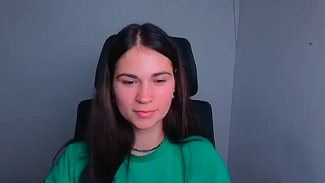 Snapshot of Loon_Amore chatting on 5, 12, 2024 Loon Amore online show from 5, 12, 2024