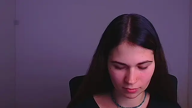 Snapshot of Loon_Amore chatting on 7, 12, 2024 Loon Amore online show from 7, 12, 2024