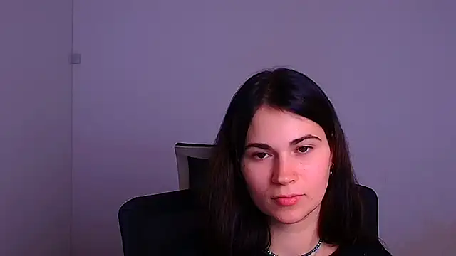 Snapshot of Loon_Amore chatting on 7, 12, 2024 Loon Amore online show from 7, 12, 2024