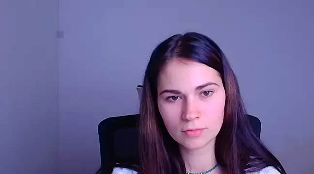 Snapshot of Loon_Amore chatting on 20, 12, 2024 Loon Amore online show from 20, 12, 2024