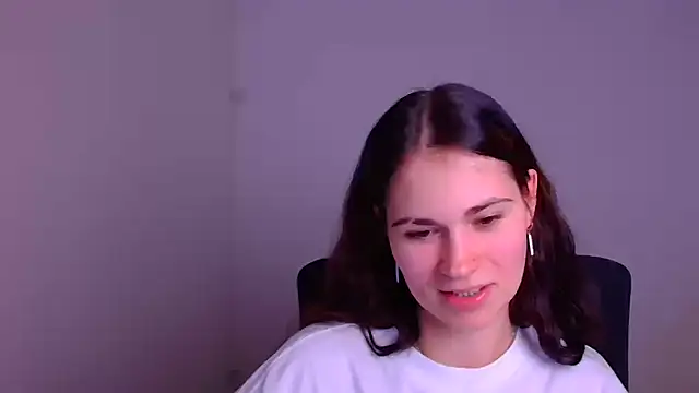 Snapshot of Loon_Amore chatting on 10, 1, 2025 Loon Amore online show from 10, 1, 2025