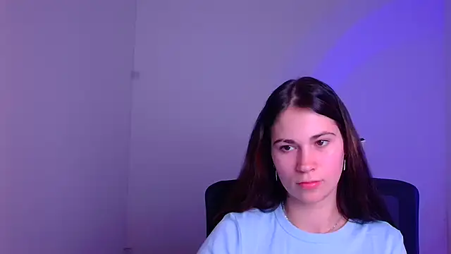 Snapshot of Loon_Amore chatting on 19, 1, 2025 Loon Amore online show from 19, 1, 2025