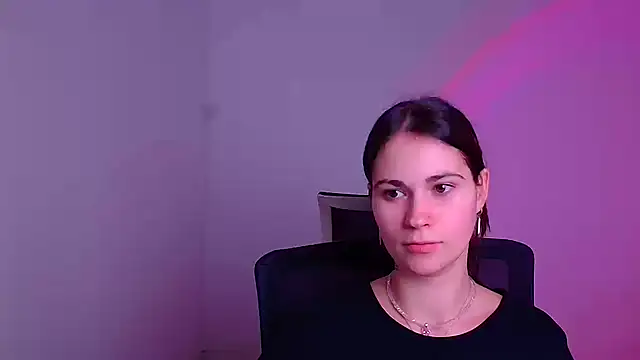 Snapshot of Loon_Amore chatting on 20, 1, 2025 Loon Amore online show from 20, 1, 2025