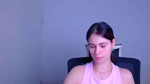 Snapshot of Loon_Amore chatting on 23, 1, 2025 Loon Amore online show from 23, 1, 2025