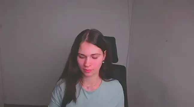 Snapshot of Loon_Amore chatting on 28, 1, 2025 Loon Amore online show from 28, 1, 2025